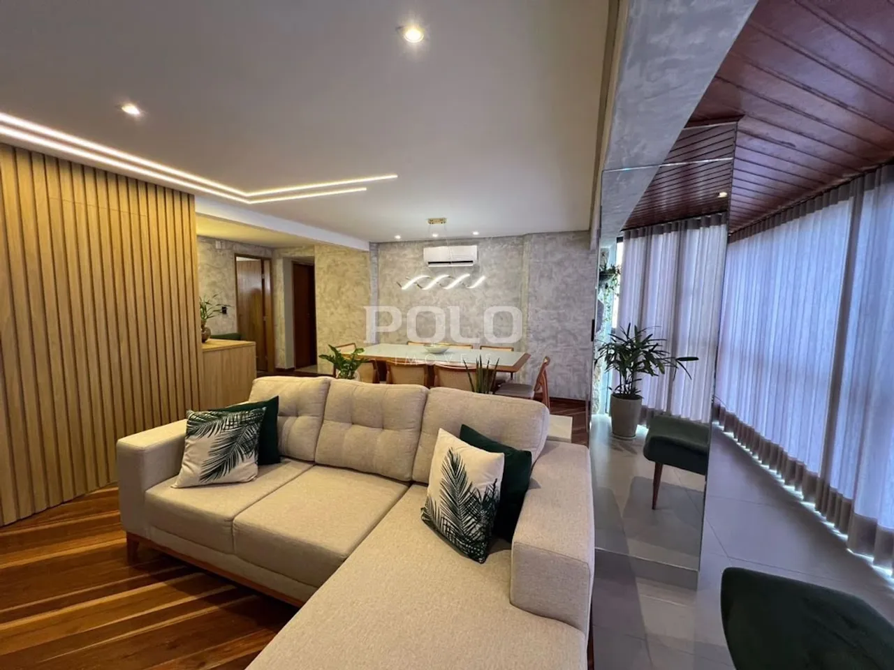 Apartamento com 3 Quartos à venda, 119 m² por R$ 770.000 - Setor Central