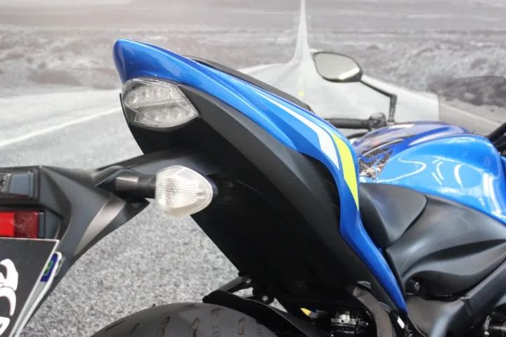 SUZUKI GSX-S 1000F 2020 - Foto 3