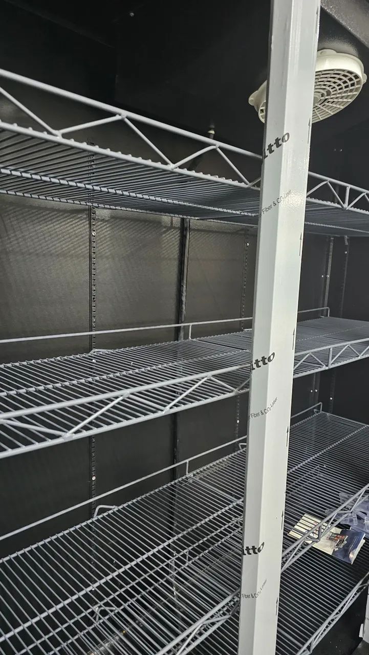 Expositor vertical 3 portas 1.70 POLAR - Foto 2