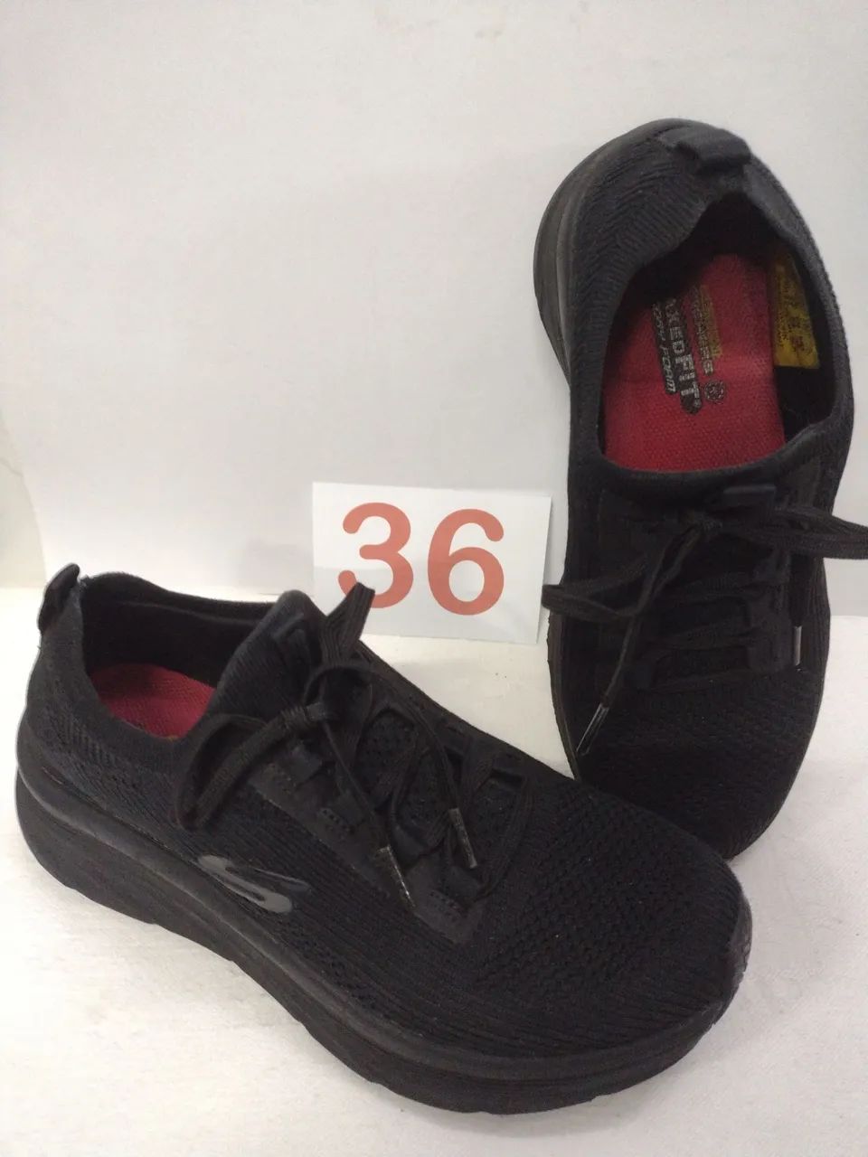 Tênis Skechers feminino n.36 Work Slip Consistant em ótimo estado de conservação  - Foto 6