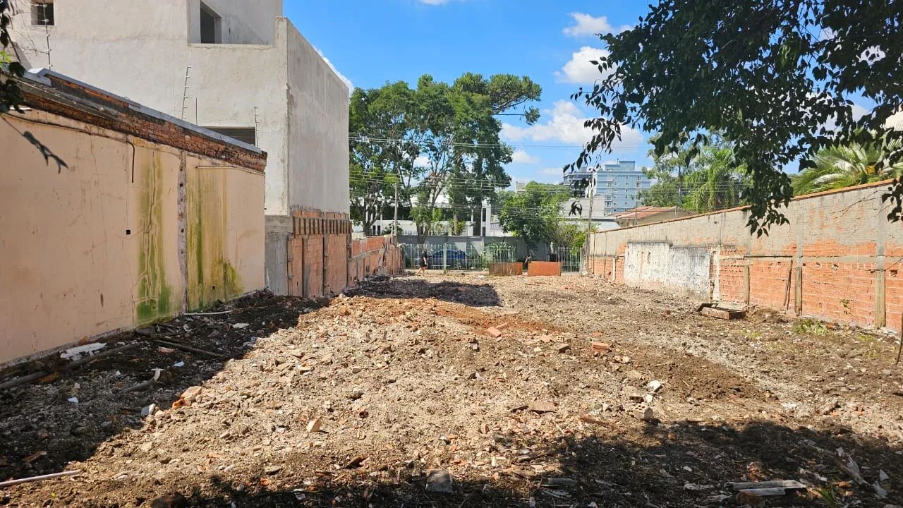 Terreno Limpo e Plano à Venda no Boa Vista  Projeto Aprovado para 14 Kitnetes! - Foto 3