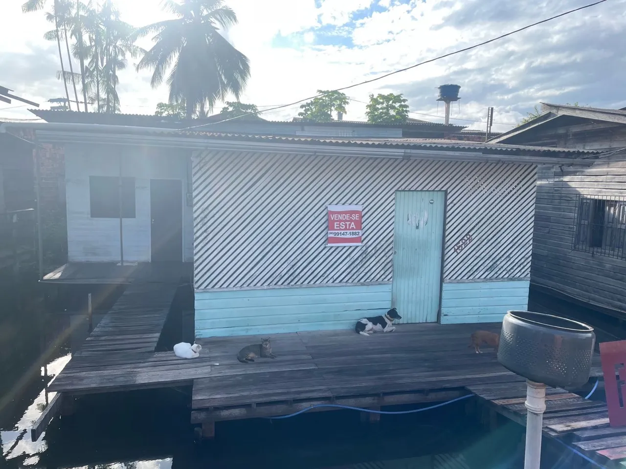 Vendo essas duas casas