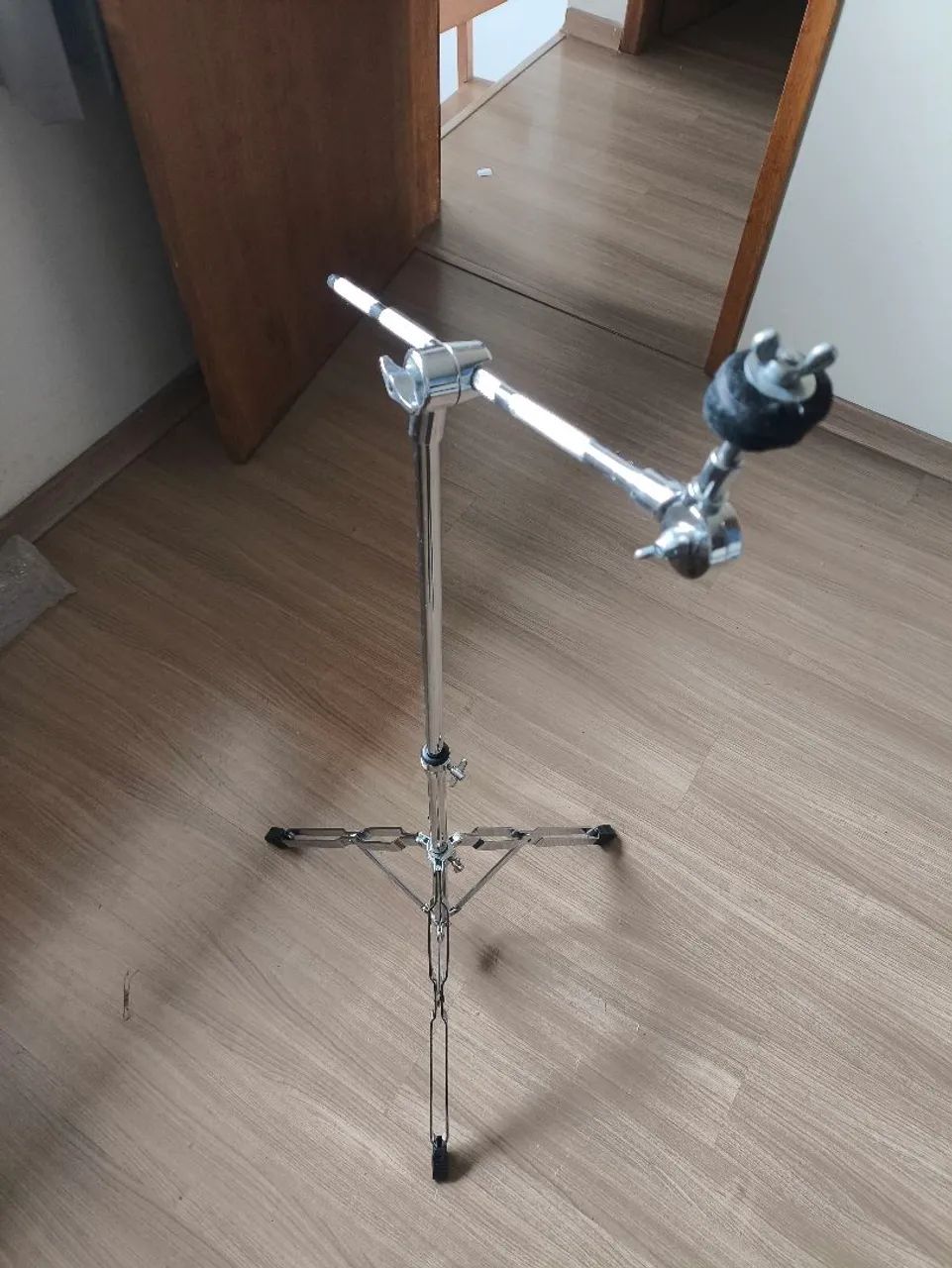 Estante girafa para pratos de bateria