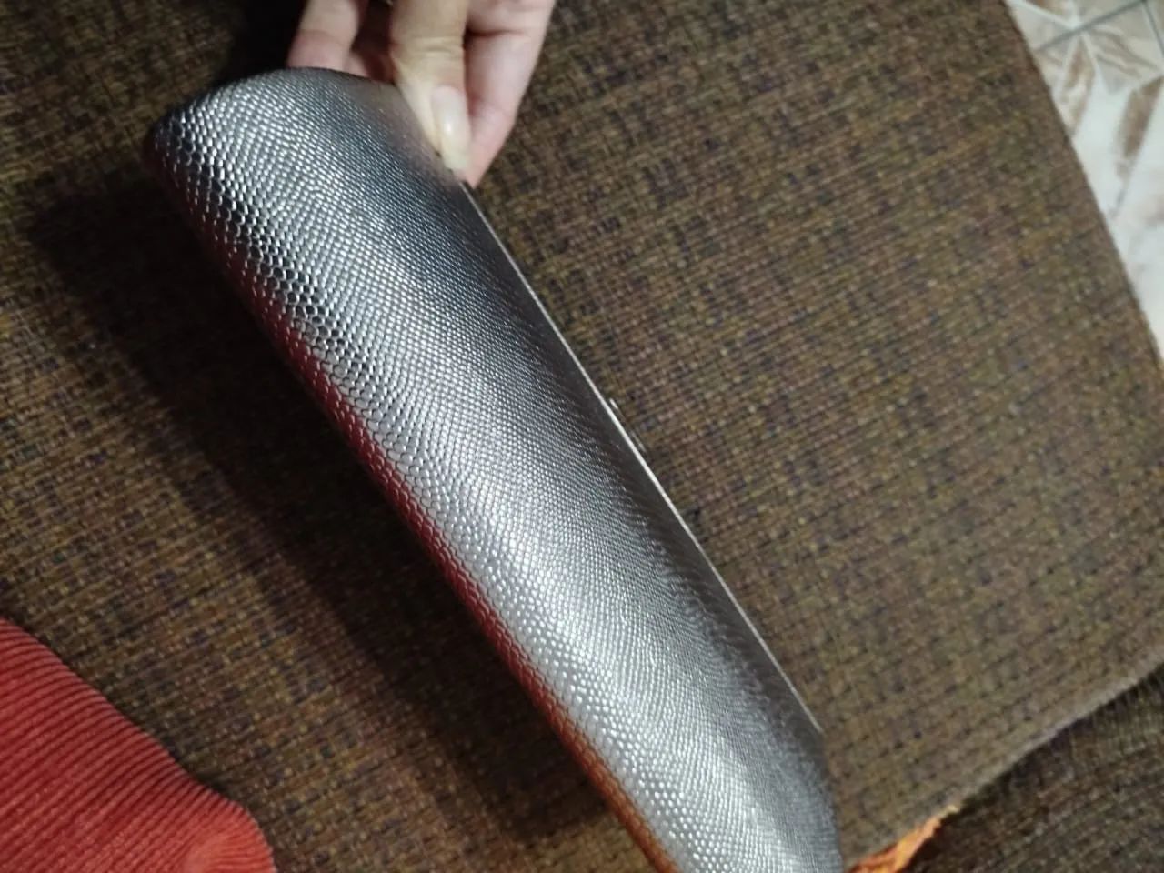 Bolsa de mão prata - elegante e moderna - Foto 2