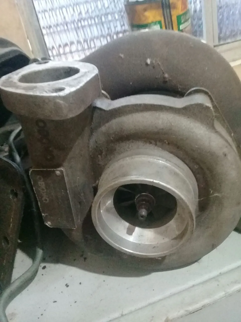 Vendo turbinar do motor 352 Mercedes 1313.1513.1317
