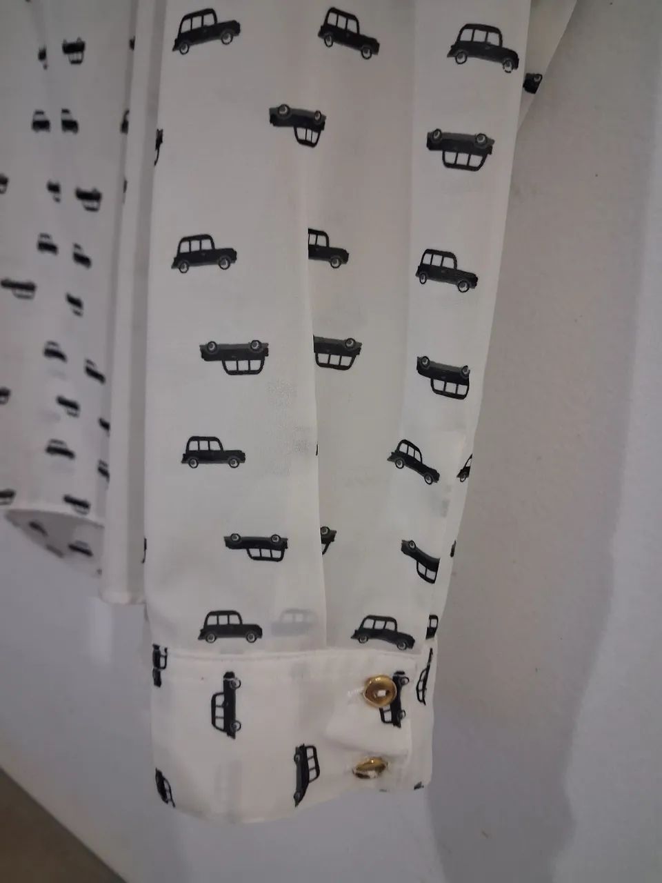 Linda Camisa Tamanho 44 em excelente!!! - Foto 2