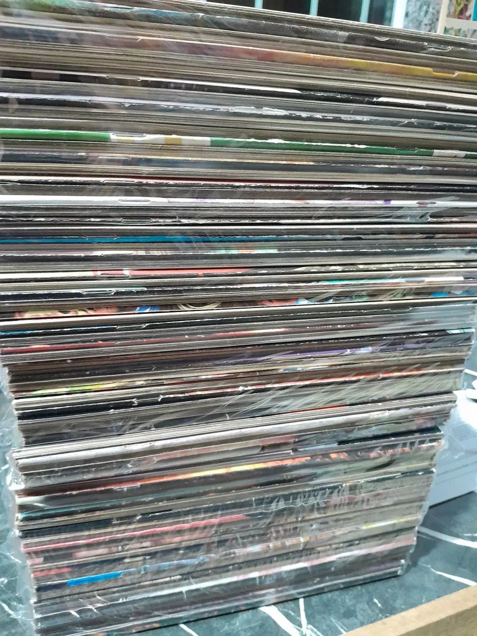 HQs Marvel MAX - Edições Especiais - Foto 3