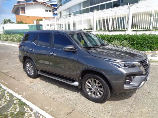 Hilux Sw4 2021 SRX Automático Diesel 4X4 Com 28.000 Km Rodados Blindada 7 Lugares
