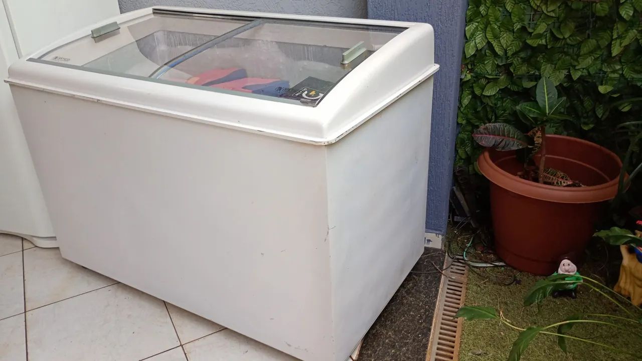 Freezer horizontal 160 litros - Foto 2