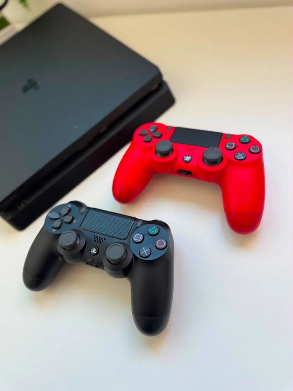 PS4 slim 1TB + 2 controles originais  (garantia e parcelamento)  - Foto 3