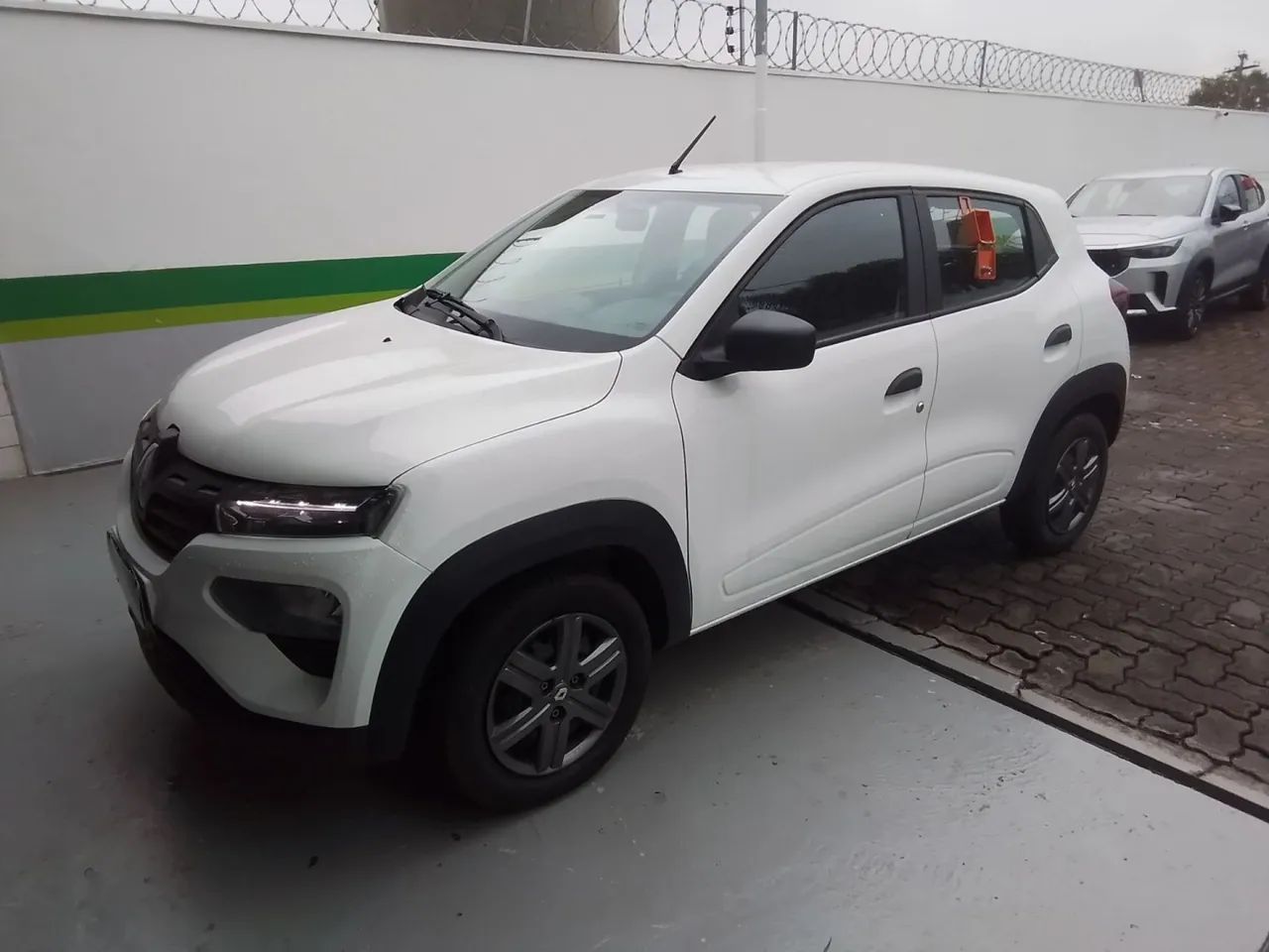 Renault Kwid 1.0 Zen 2026