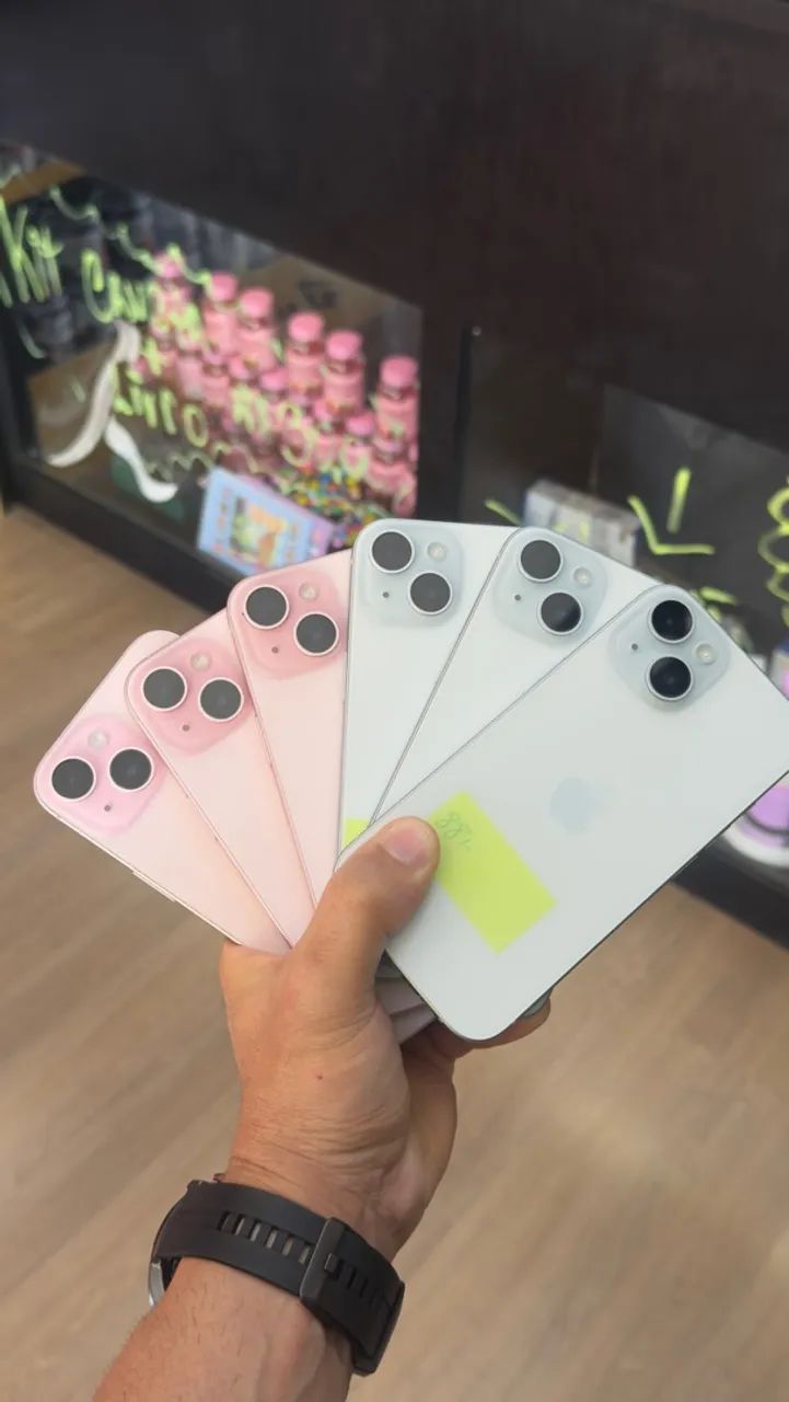iPhone 15 128