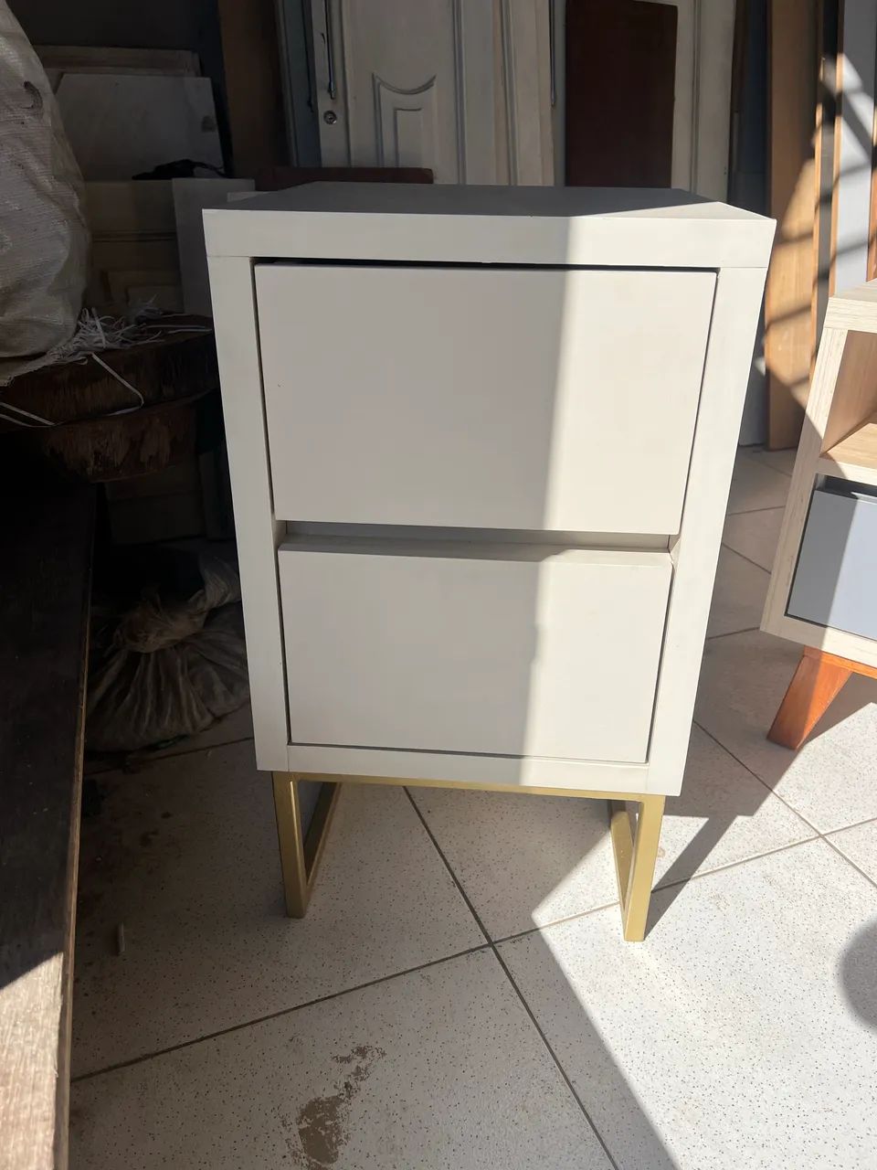 Mesa de cabeceira 