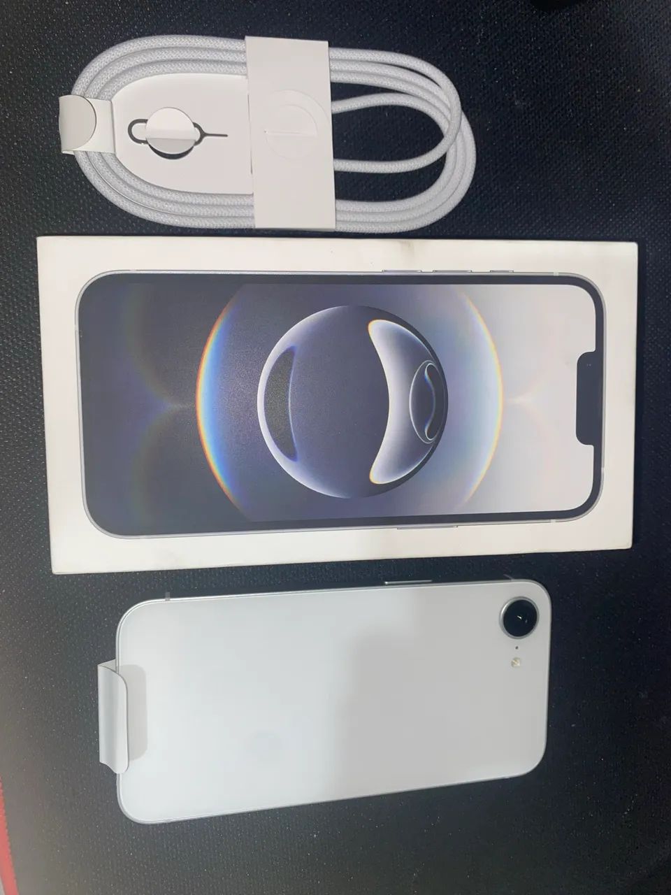 iPhone 16e 128gb novo 