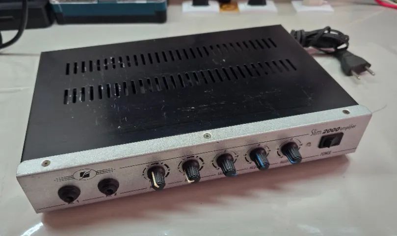 Amplificador Frahm slim 2000