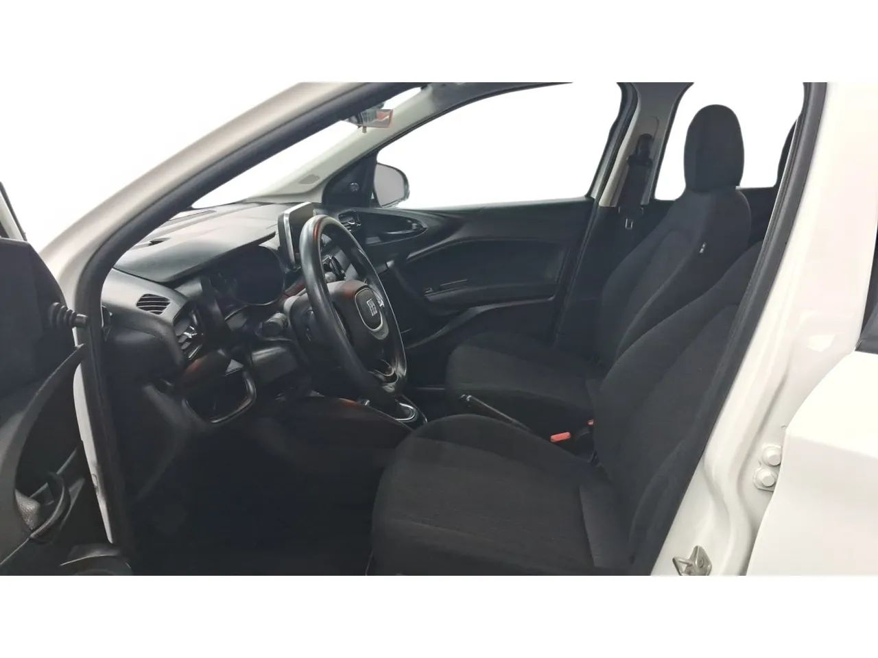 Fiat Cronos DRIVE 1.3 8V Flex Aut., foto 11 de 13