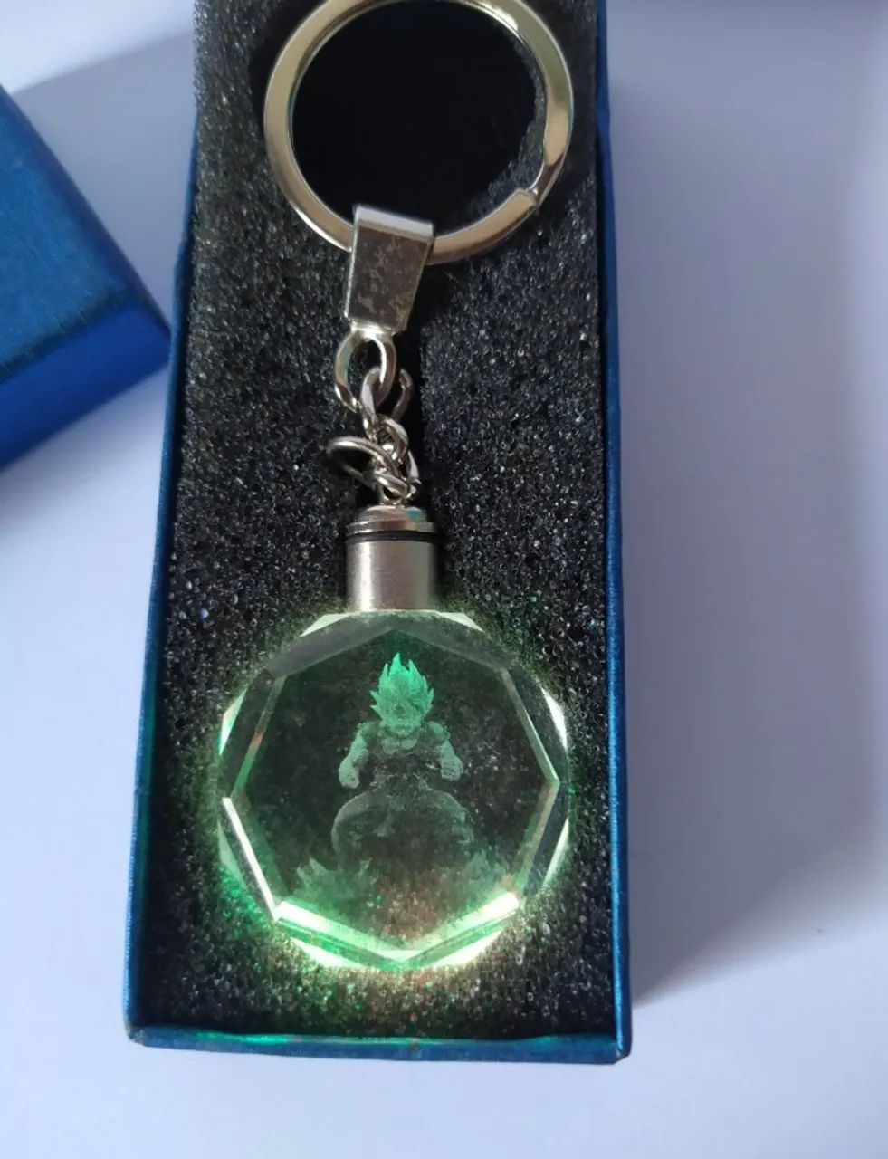  Chaveiro DBZ Cristal LED  - Foto 3