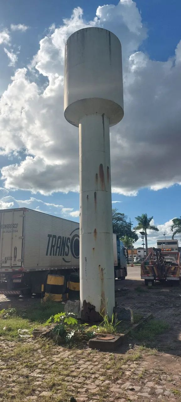 Tubular tank