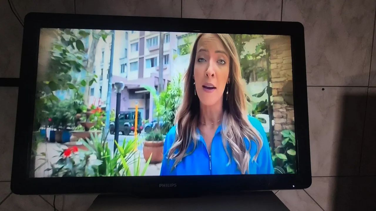 Televisão Philips 40 Digital Funcionando Perfeitamente  Nao é Smart