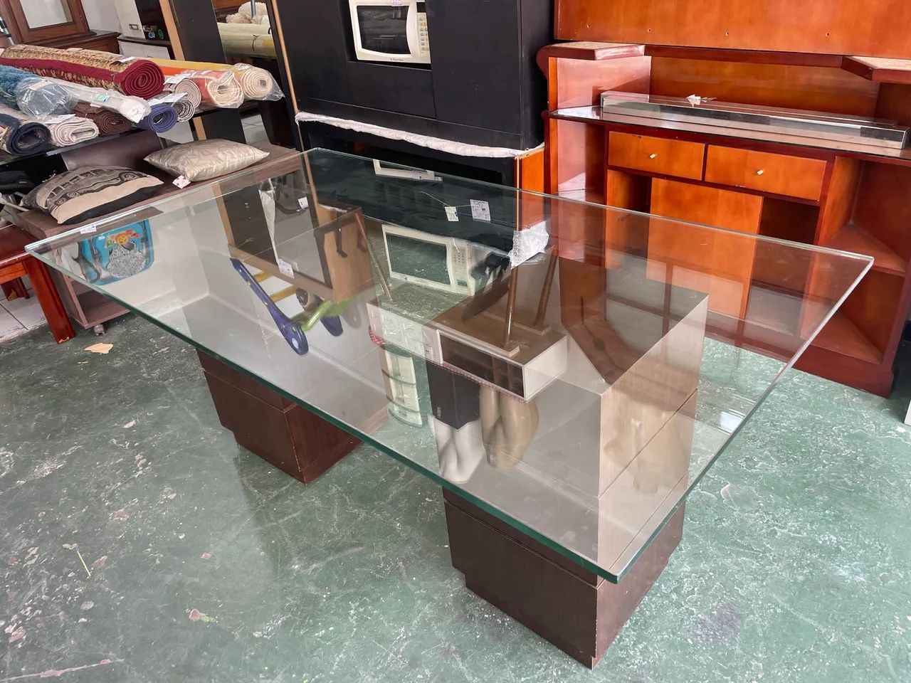 Mesa de Jantar com Tampa de Vidro