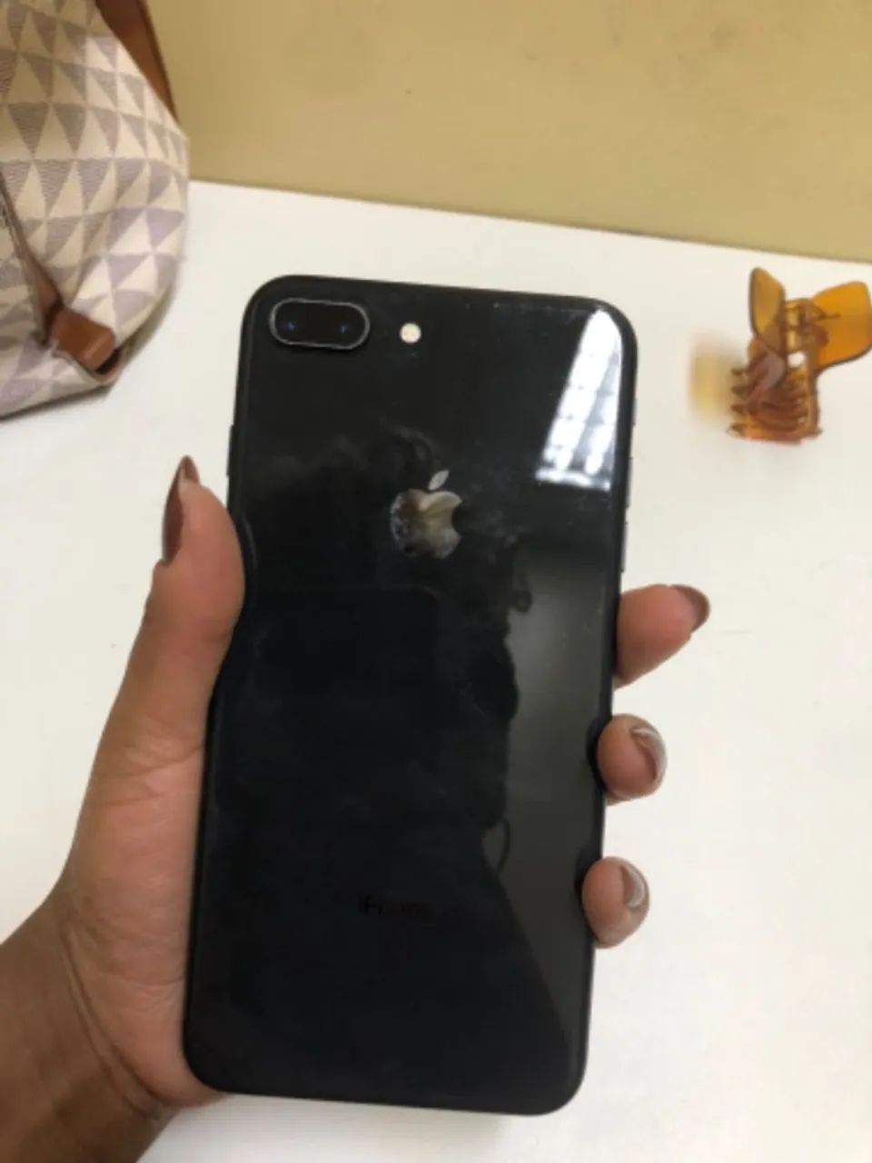 iPhone 8 Plus 64GB - Foto 2