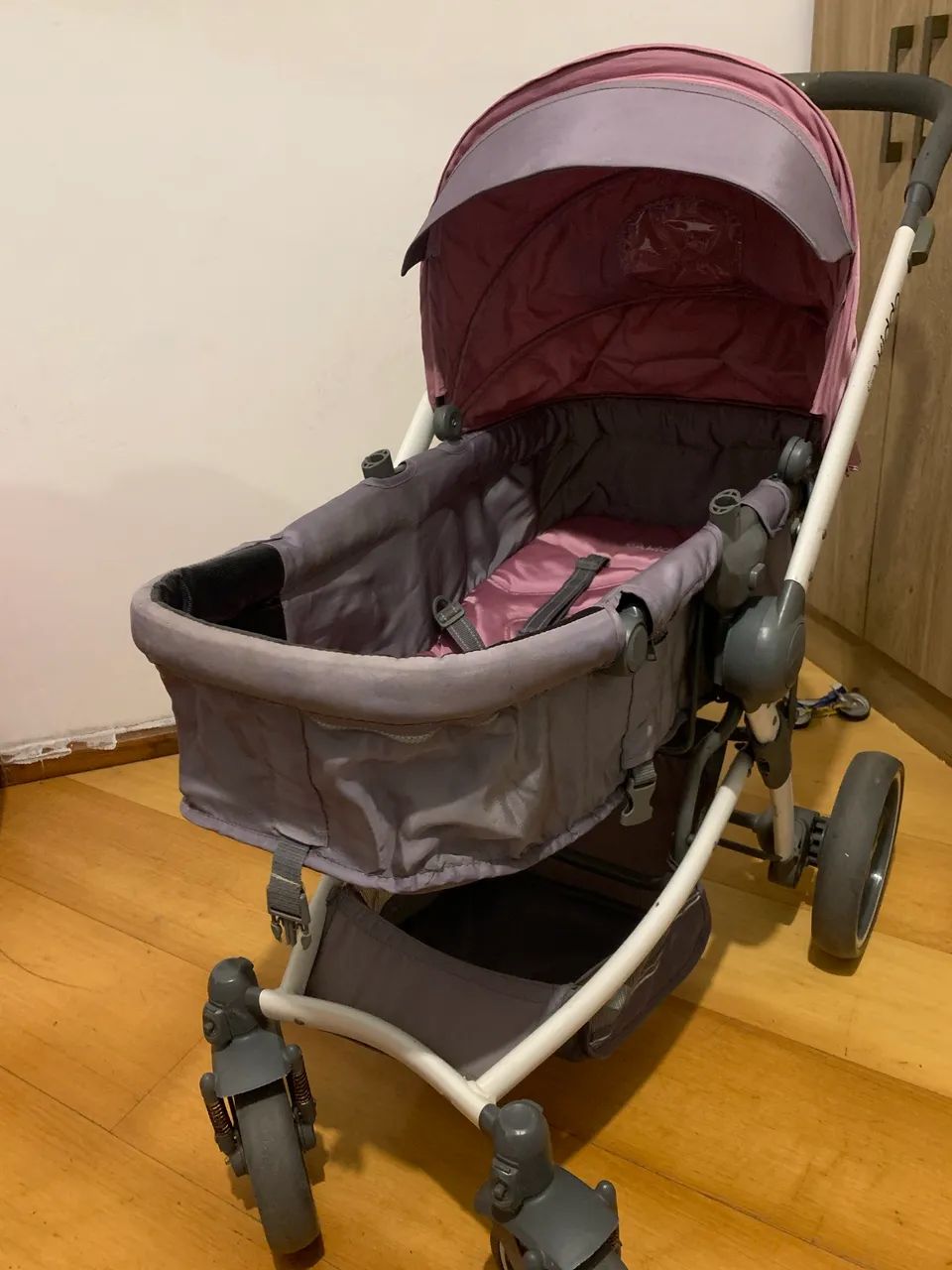Carrinho de bebê kiddo