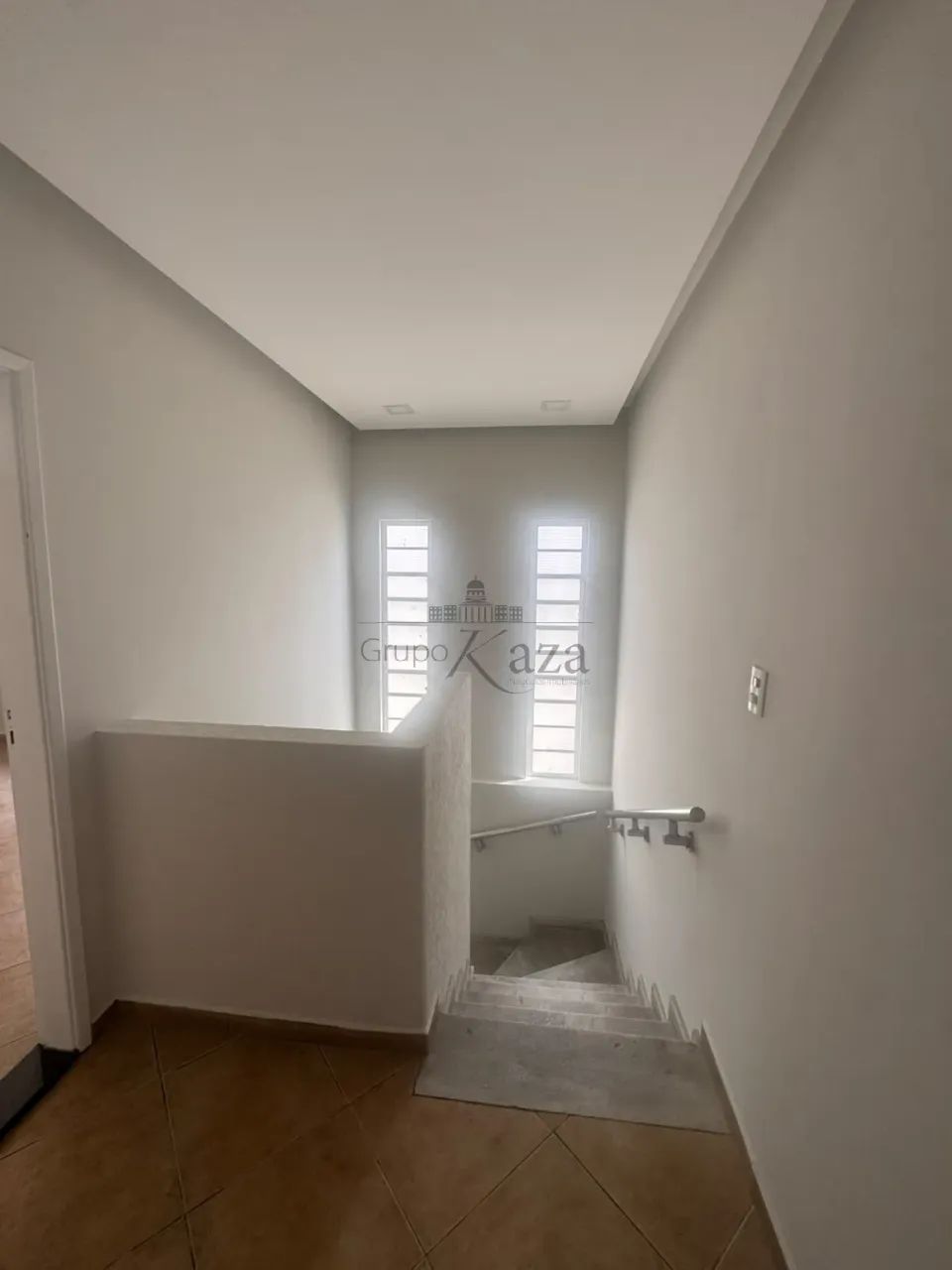 Casa Sobrado - Centro - Jacareí - 3 Dormitórios - 250m². - Foto 5