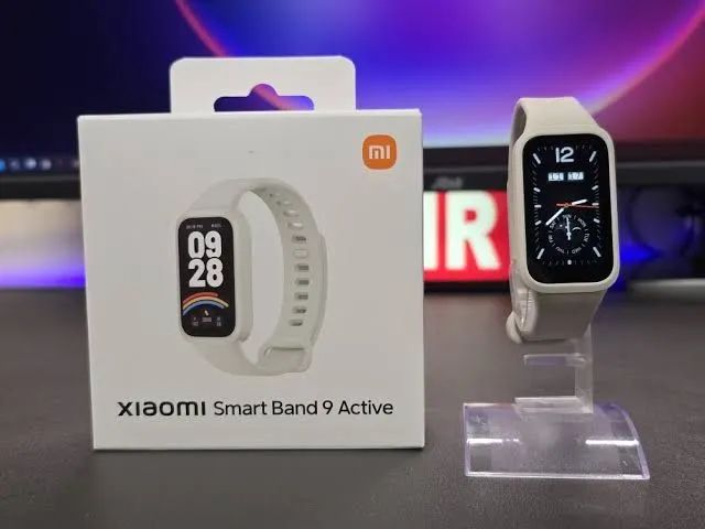 Smartwatch Xiaomi Smart Band 9 Active Branco 