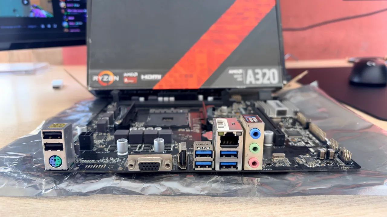 Placa-mãe ASRock A320M-HDV ? AM4 - Foto 4