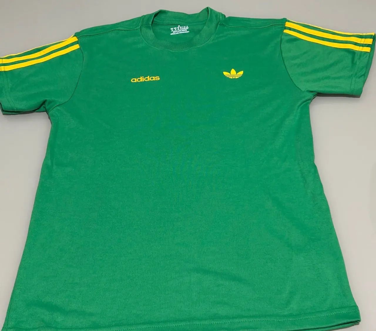 Camisa retrô Adidas  - Foto 2