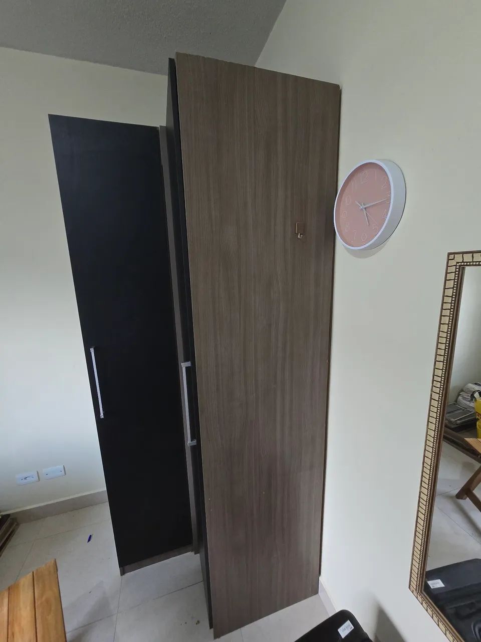 Guarda-roupa planejado de canto