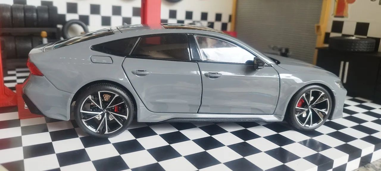 Audi Rs7 1/18 - Foto 3