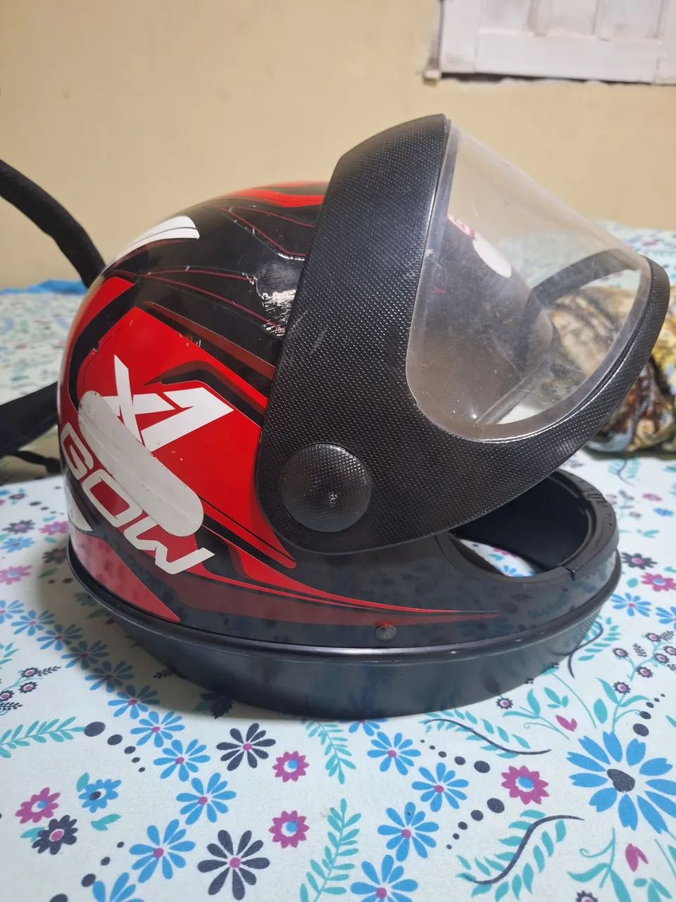 CAPACETE