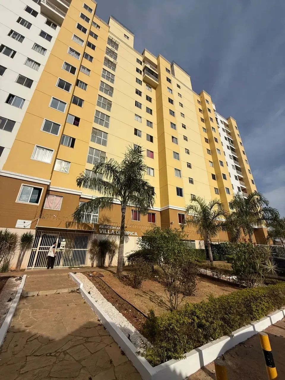 2 QUARTO COM VARANDA TODO REFORMADO .