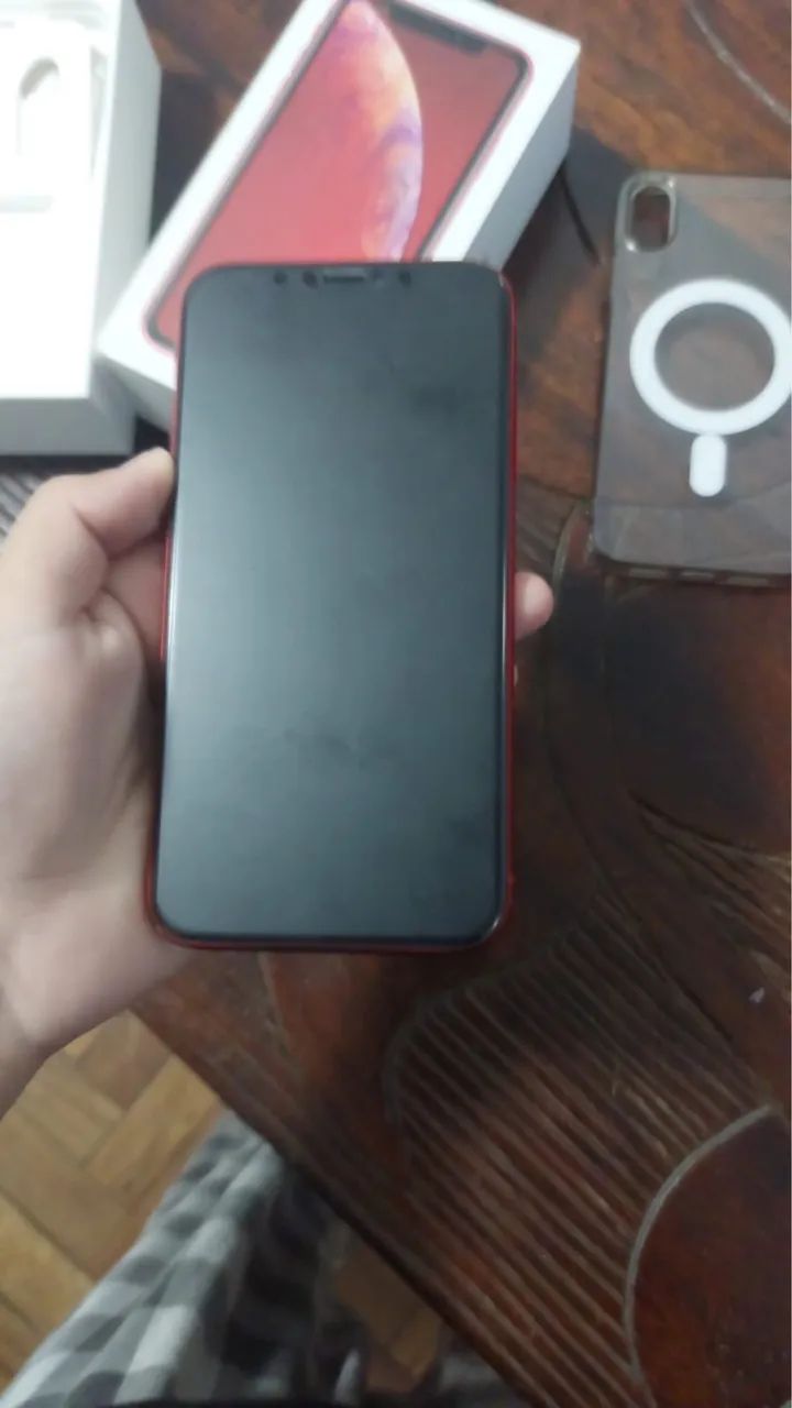 iPhone XR vermelho 128gb - Foto 5