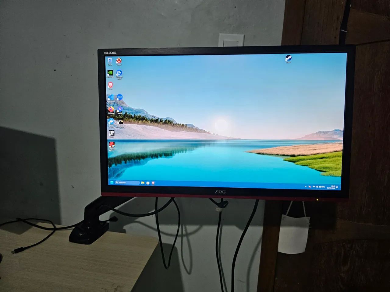 Monitor Gamer AOC 24", 75 Hz, 1ms e FreeSync + Suporte Articular - Foto 4