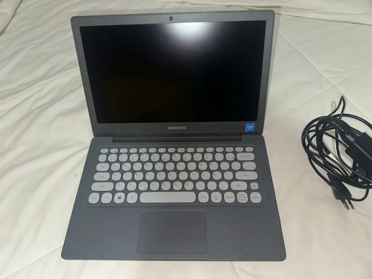 Notebook Samsung Flash F30 - 64gb