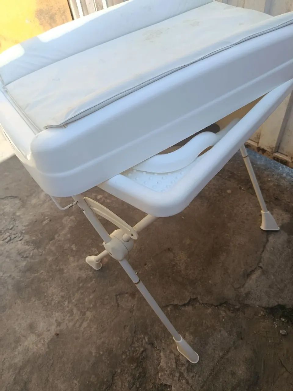 Banheira Burigotto com suporte 