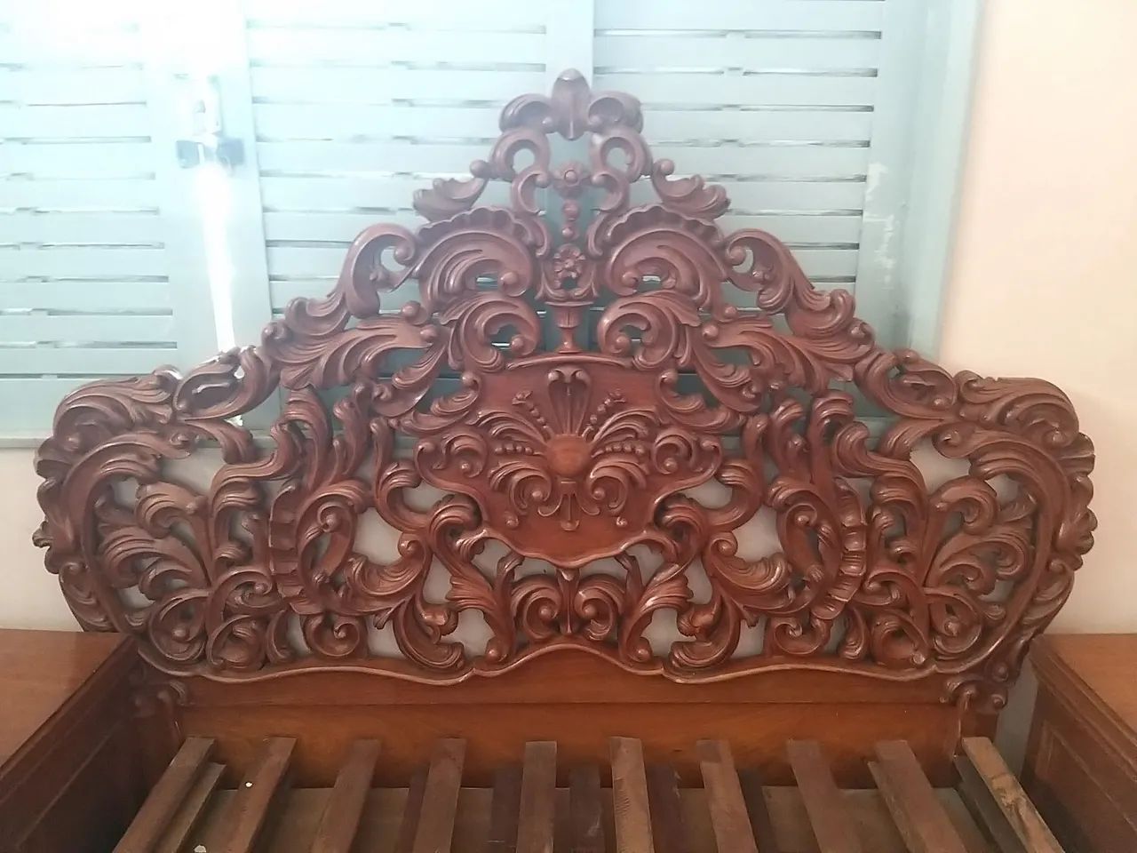 Cama casal em jacarandá peça unica - Foto 5