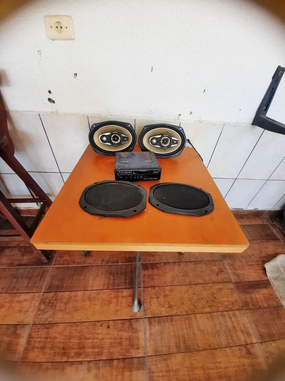 Rádio toca fitas e auto falantes  - Foto 2