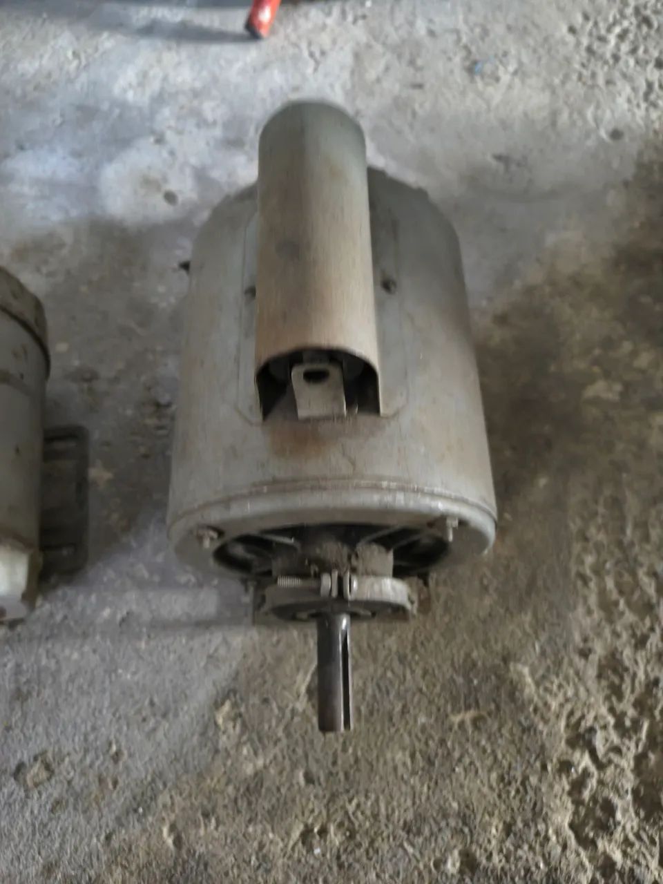 MOTOR TRIFÁSICO  - Foto 4