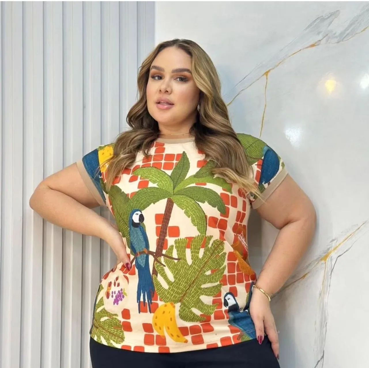 Blusas em malha Plus Size  - Foto 2