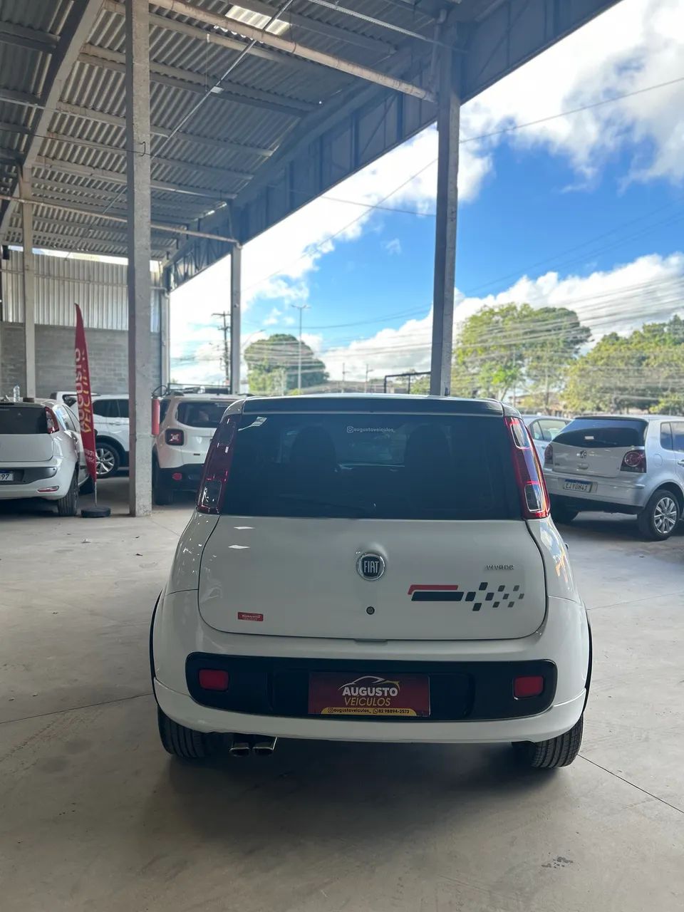Fiat Uno Sporting 1.4 EVO Fire Flex 8V 4P 2012 - Foto 3