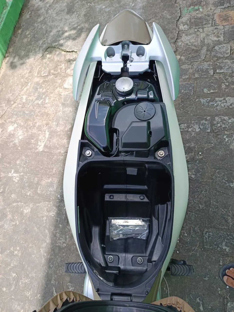 Biz 125 EX - Foto 3