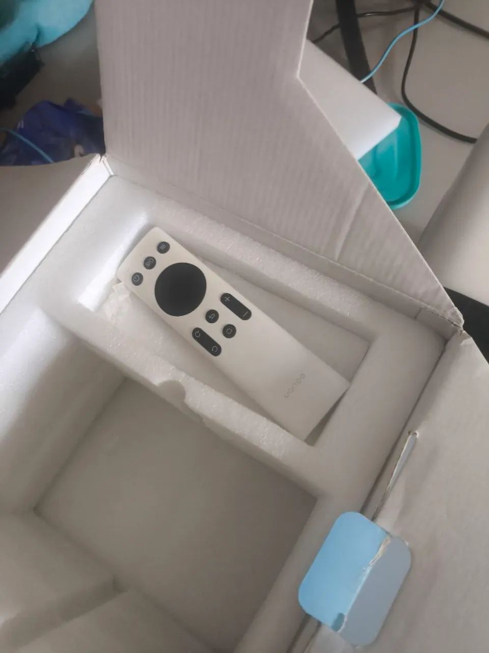Projetor Wanbo T4 Bluetooth HDMI <br><br>Full Hd<br><br>Android |<br><br>Wi-fi 6 |<br><br>Bluetooth - Foto 4