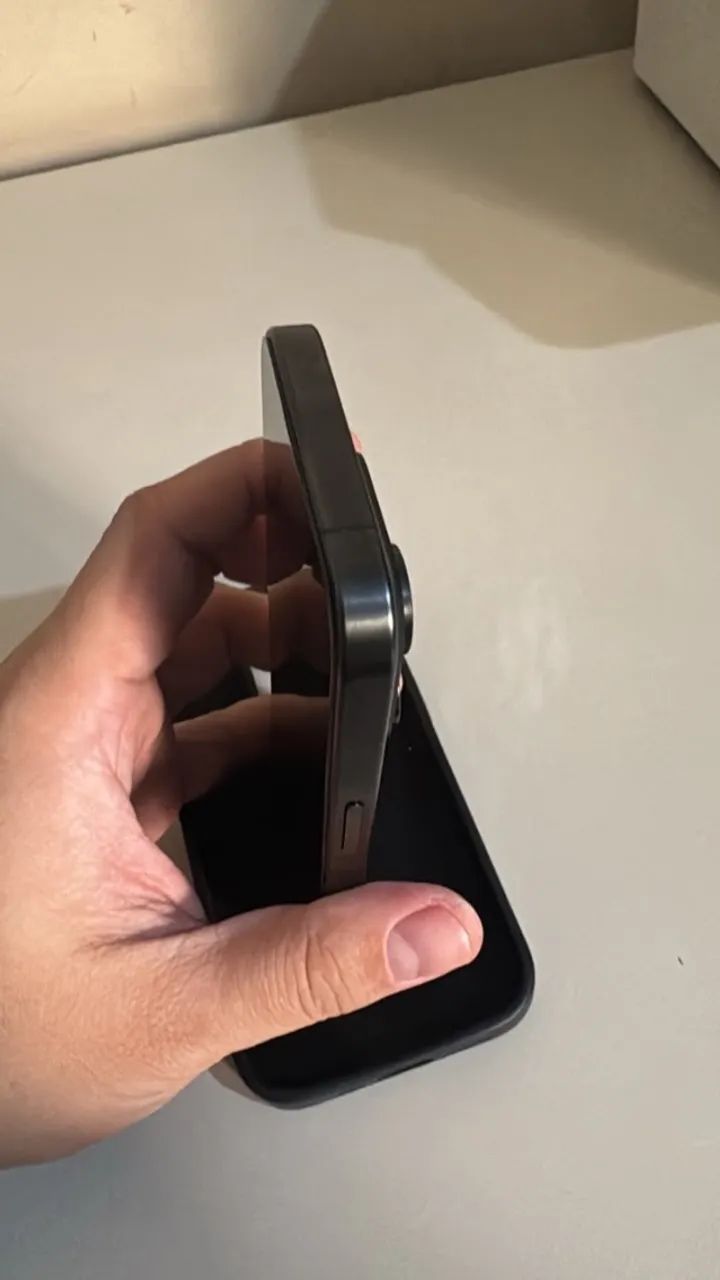 iPhone 15 Pro 256GB - Foto 4