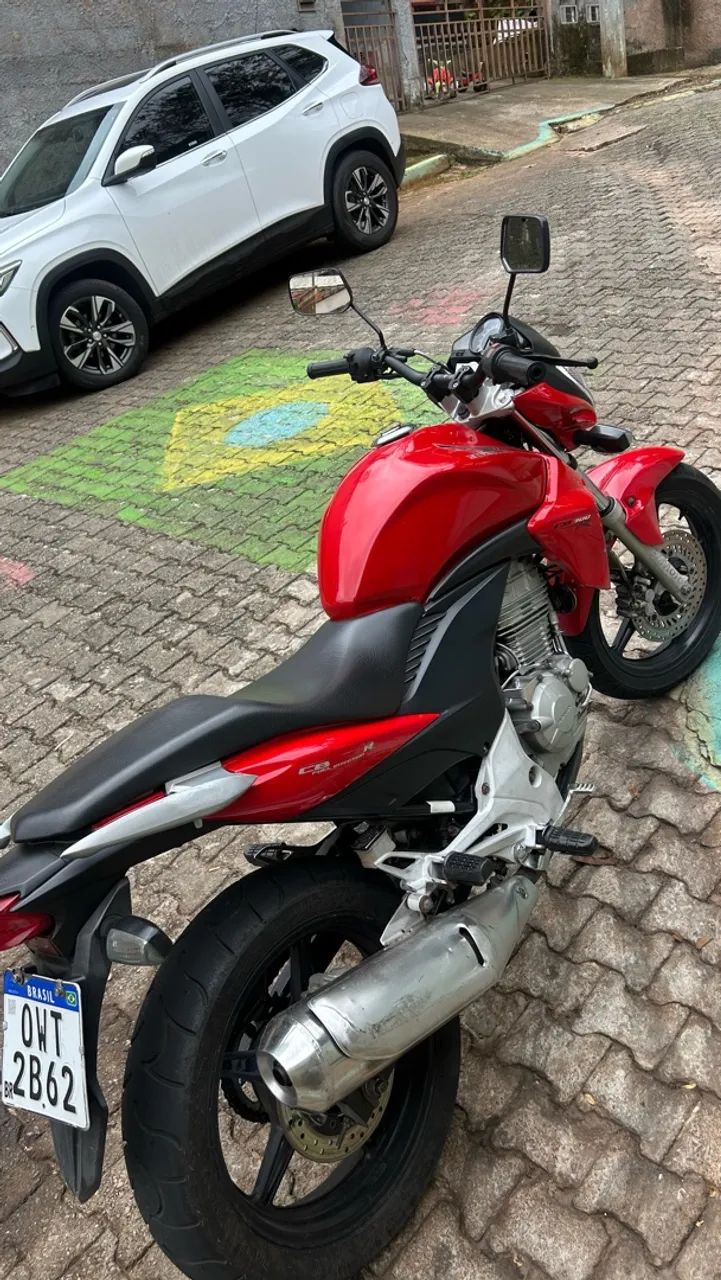 CB 300 2013 - Foto 3