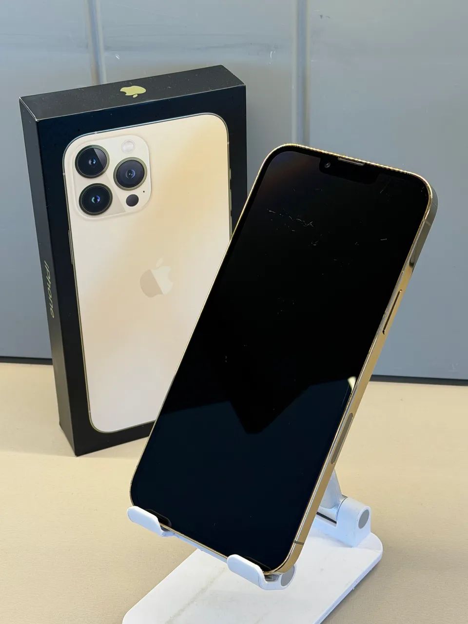 iPhone 13 Pro Max 256gb Dourado bateria 100% | Loja Física
