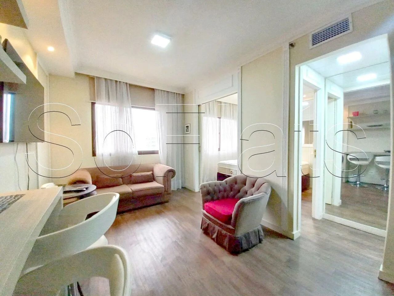 Flat The World disponível para venda com 30m², 01 dorm e 01 vaga