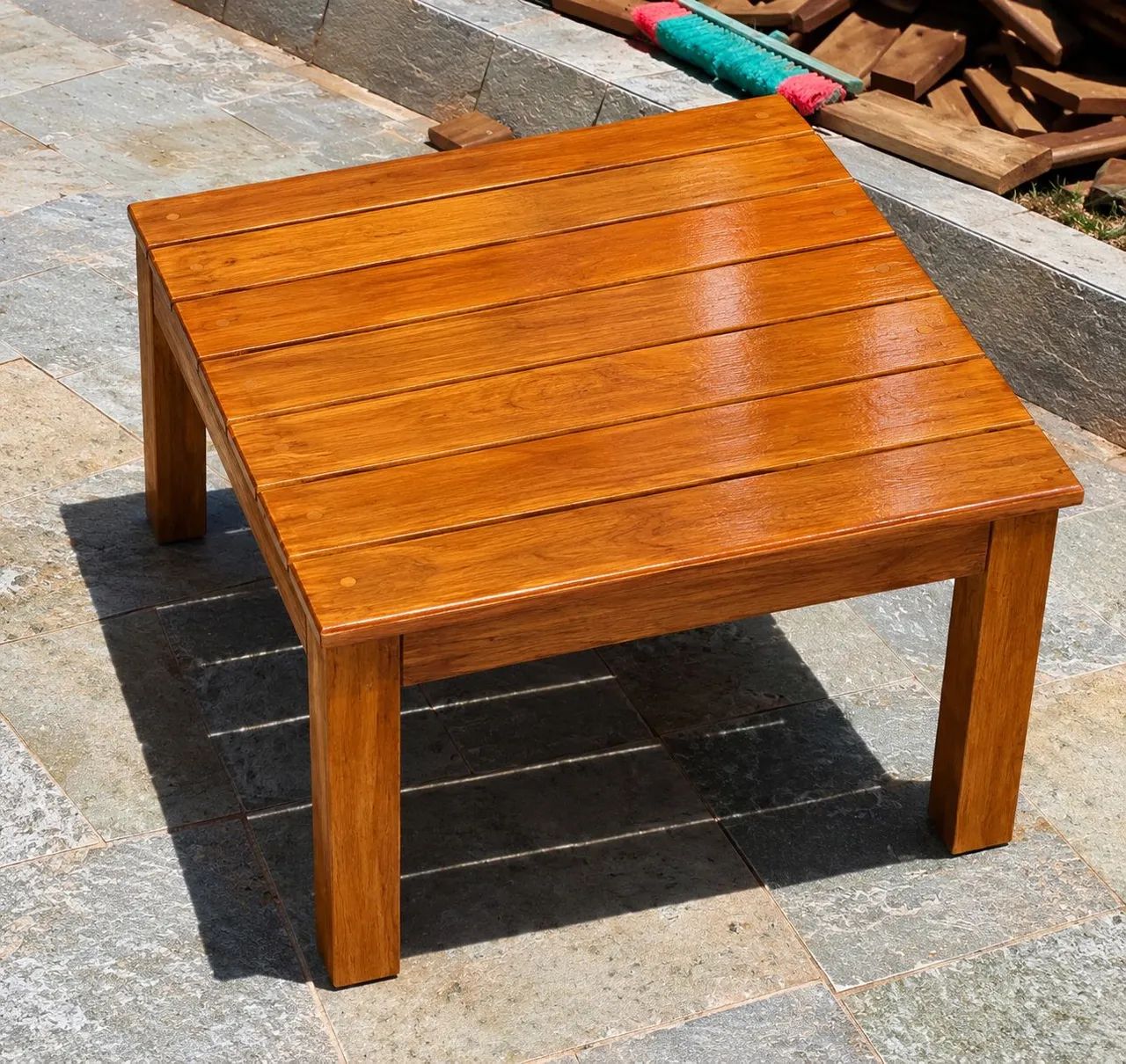Mesa de centro artesanal de madeira  - Foto 2